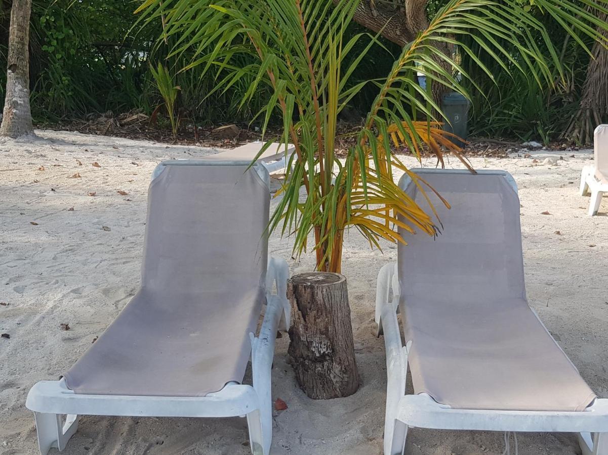 Rasdhoo Relax Inn Екстериор снимка