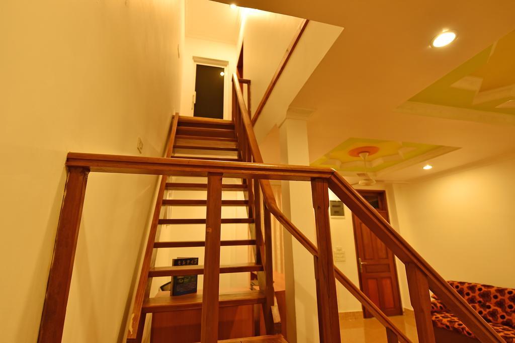 Rasdhoo Relax Inn Екстериор снимка
