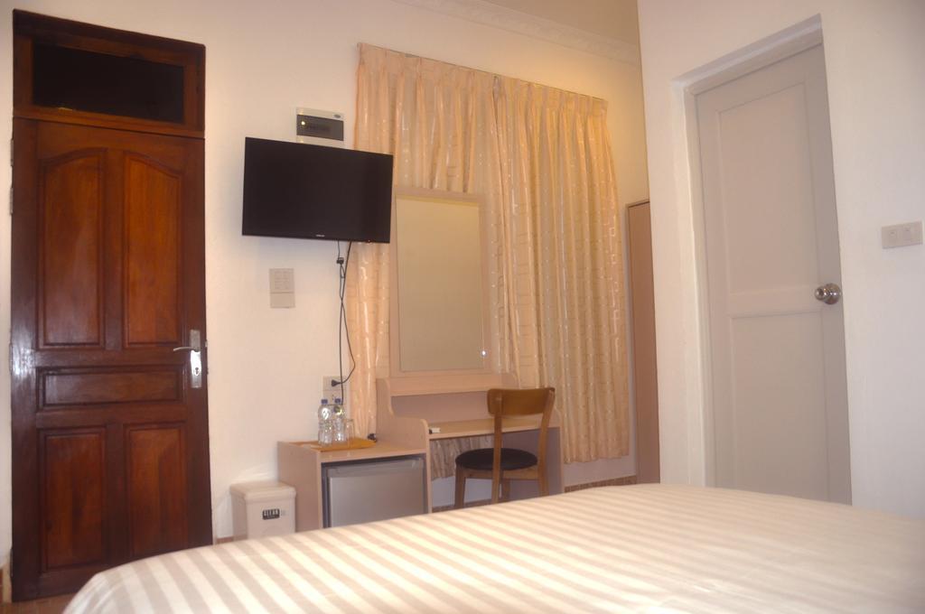 Rasdhoo Relax Inn Екстериор снимка