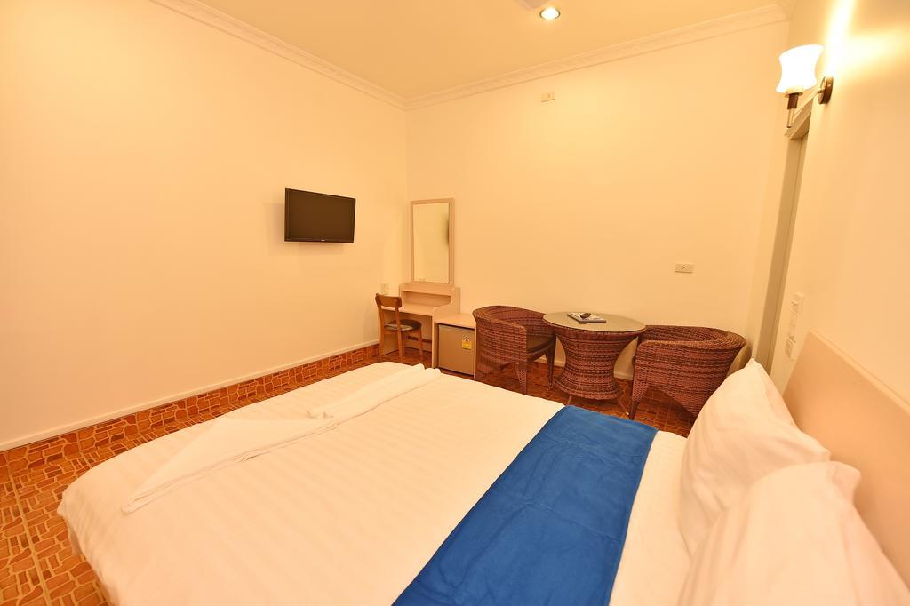 Rasdhoo Relax Inn Екстериор снимка